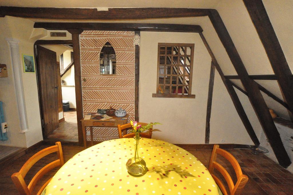Le Petit Logis De Tinteniac 앙제 객실 사진